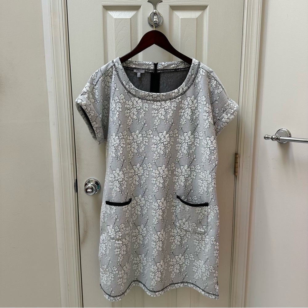 Talbots Gray and White Floral Dress Size XL